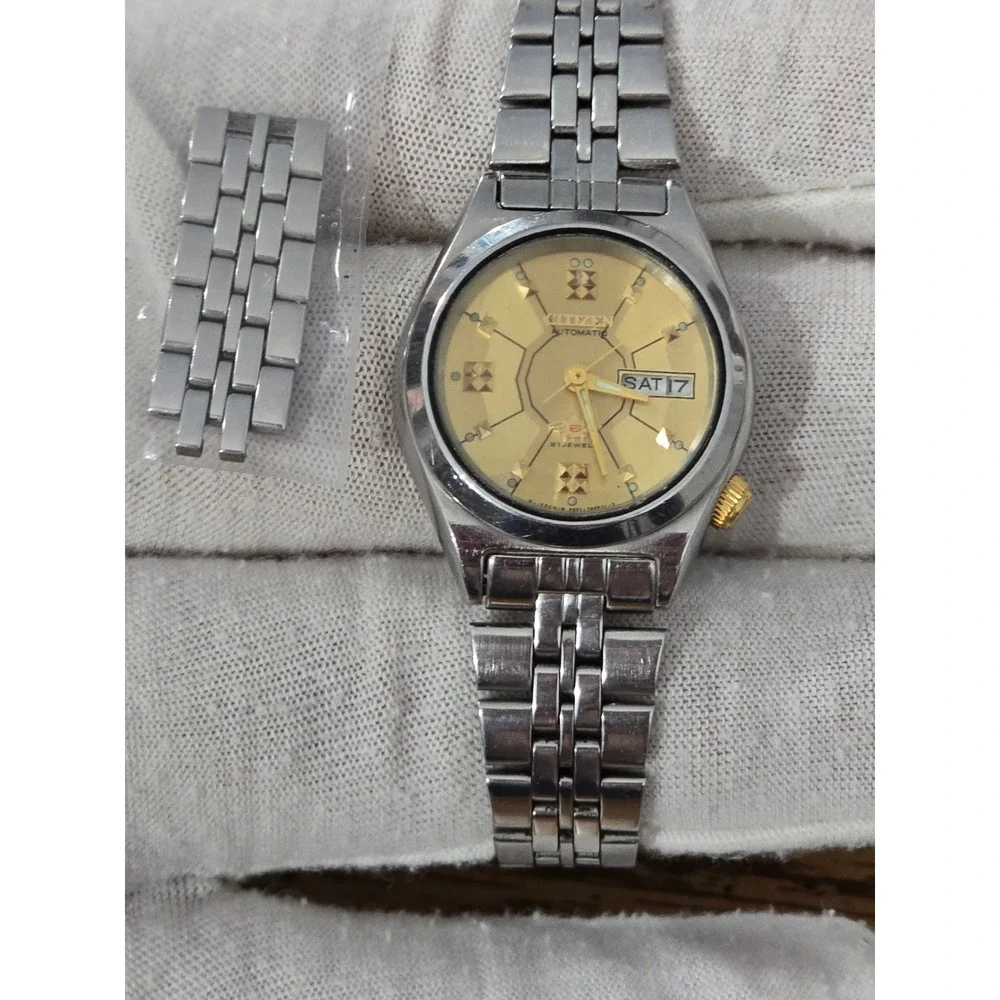 Vintage Citizen Automatic Watch 21 Jewels Gold Dial Day Date Y2K Quiet Luxury